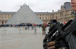 Machete attacker shot at Louvre in Paris